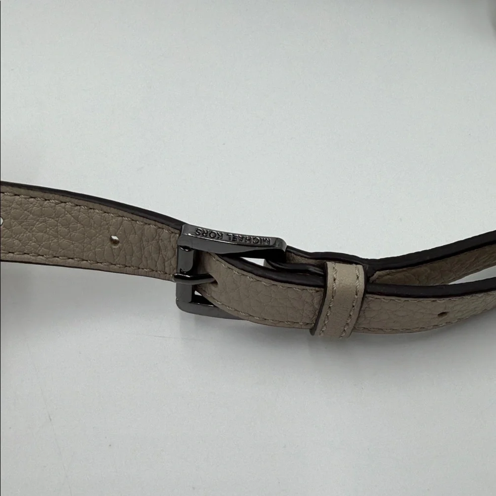 Michael Kors Rhea Zip Pyramid Stud Belt Bag - Picture 4 of 8